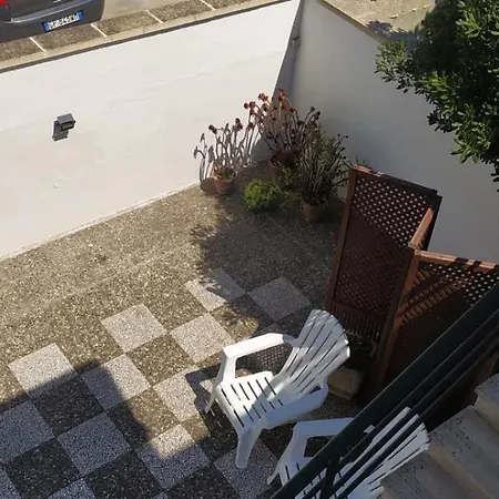 度假居 Lecce Al Mare 圣卡塔尔多